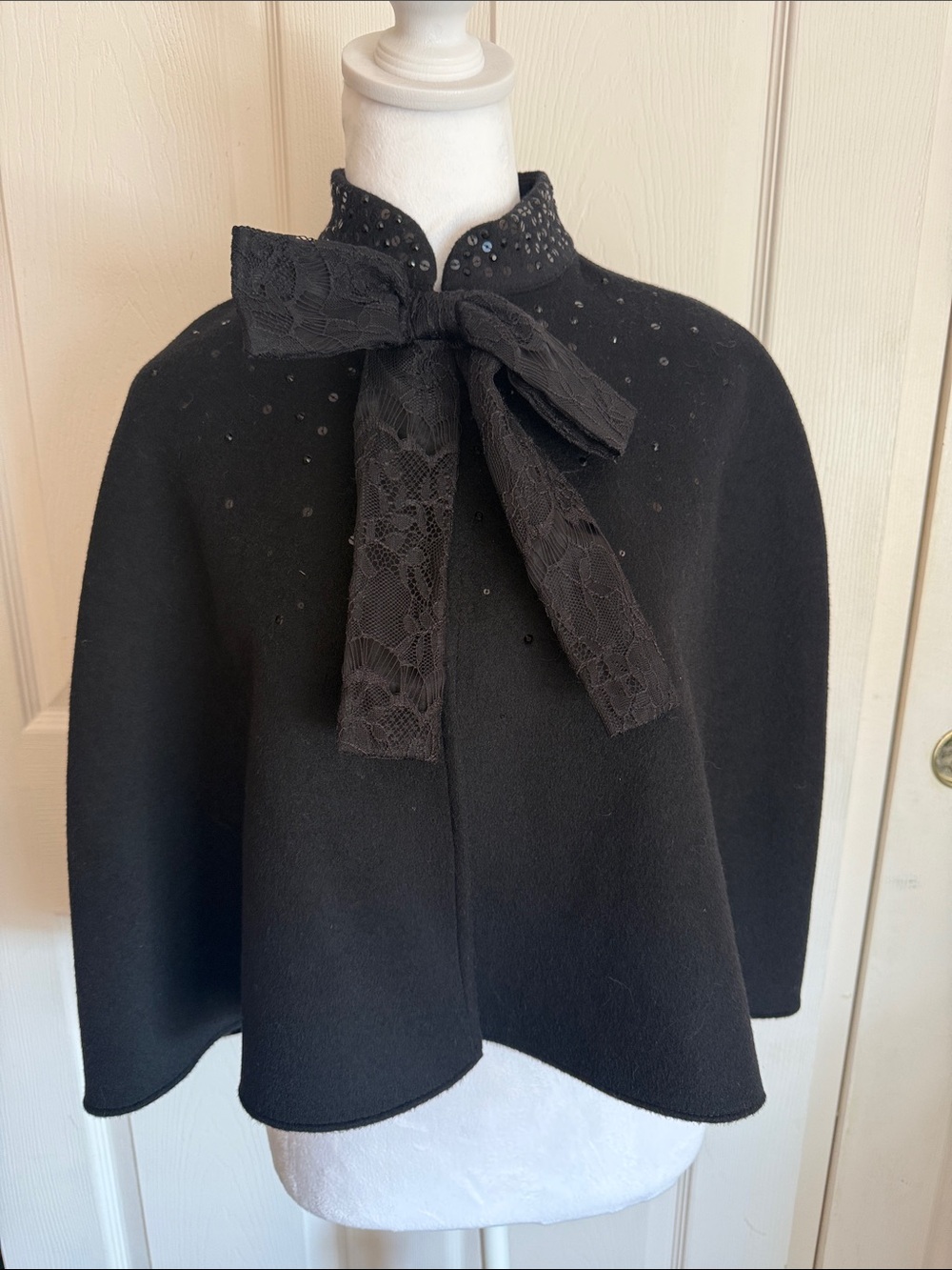 Prabal Gurung Neiman Marcus Target Collab  Black Cape with Lace Bow